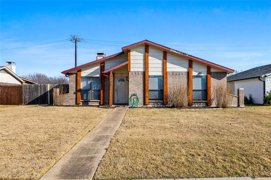 3112 Mayfair Drive, Carrollton, TX 75007