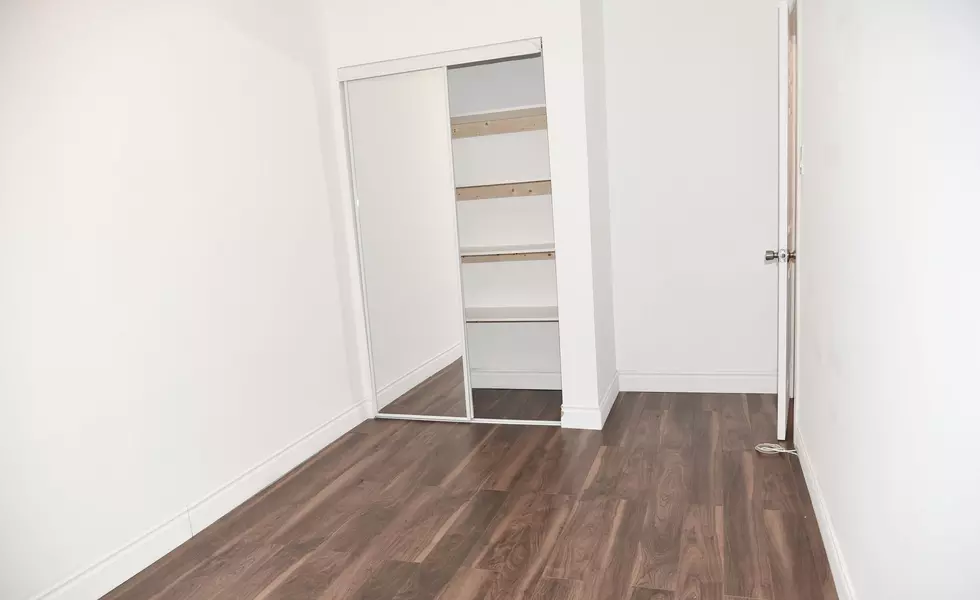 181 Penn AVE S #Main, Newmarket, ON L3Y 2S4