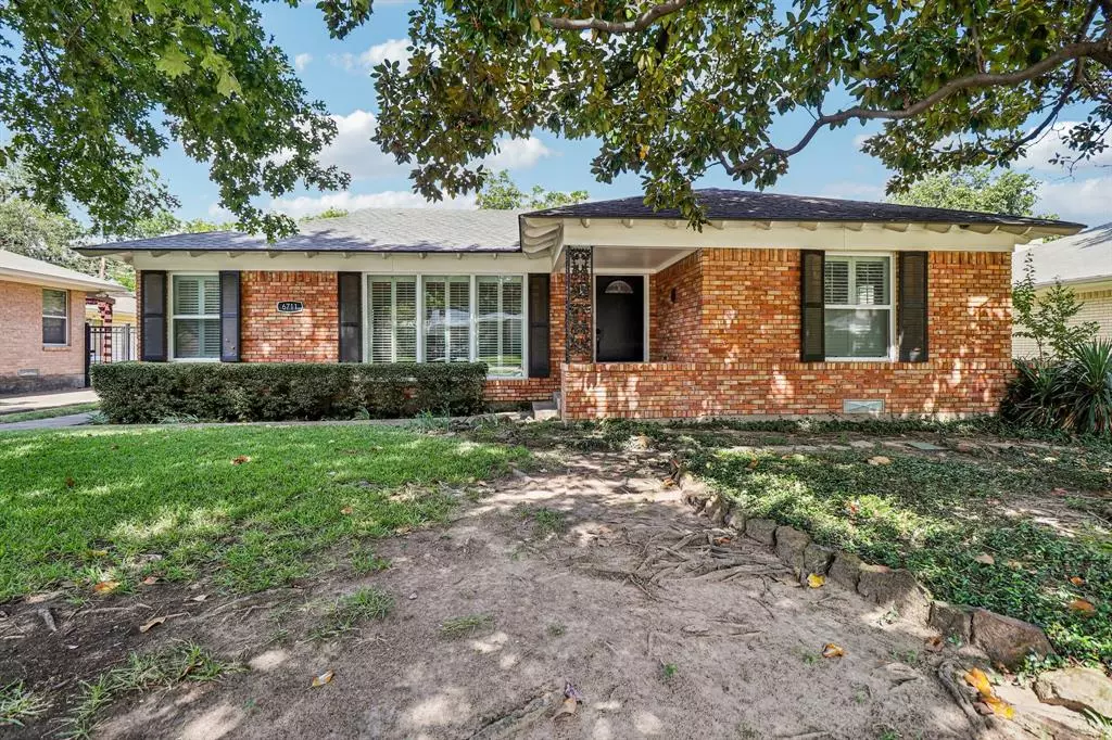 Dallas, TX 75214,6711 Vada Drive