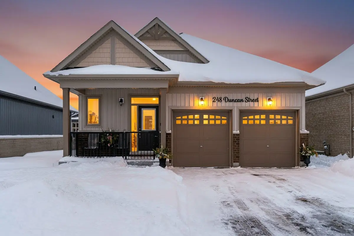 Clearview, ON L0M 1S0,248 Duncan ST