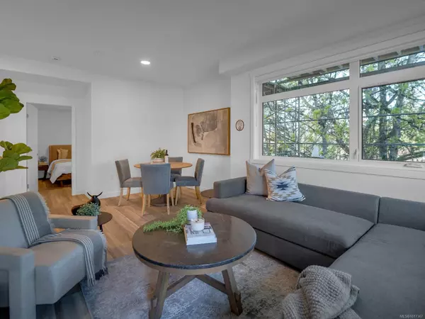 Langford, BC V9B 7E8,2390 City Gate Blvd #201