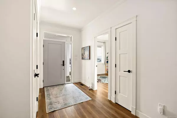 Lake Cowichan, BC V0R 2G1,539 Greenwell Dr