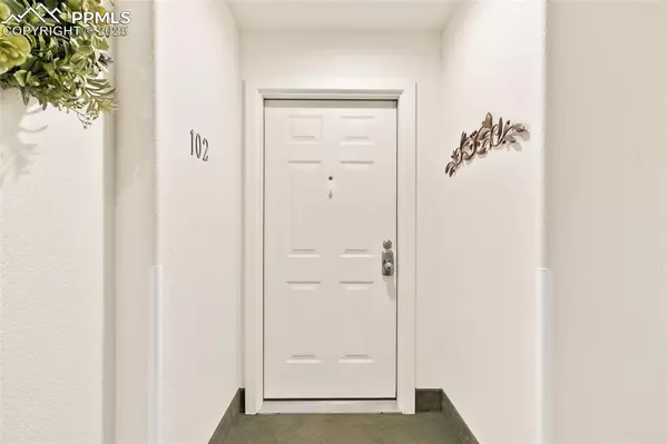 Colorado Springs, CO 80917,3755 Hartsock LN #102