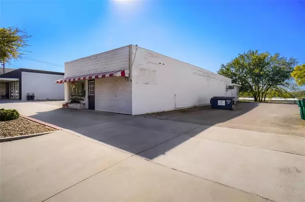 Bridgeport, TX 76426,914 Halsell Street