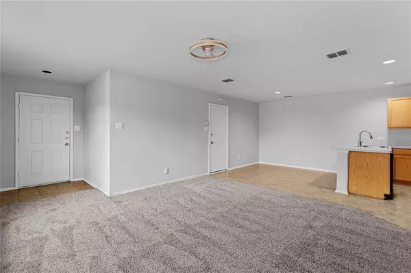 Crowley, TX 76036,500 Canvas Court