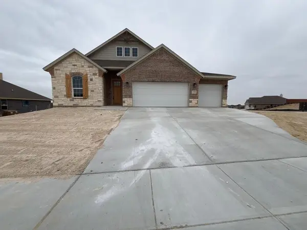 2300 Shamrock Lane, Weatherford, TX 76087