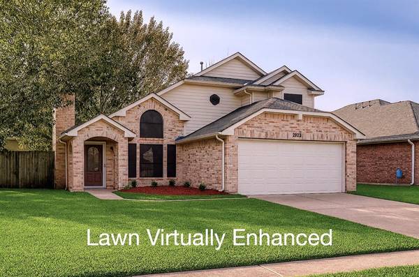 2823 Linden Lane,  Grand Prairie,  TX 75052