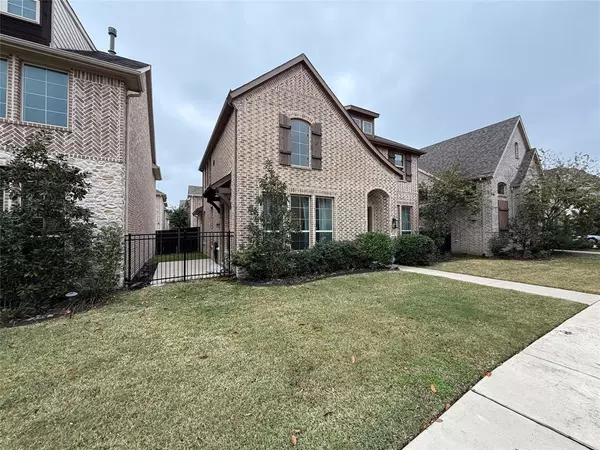Irving, TX 75060,456 Renaissance Lane