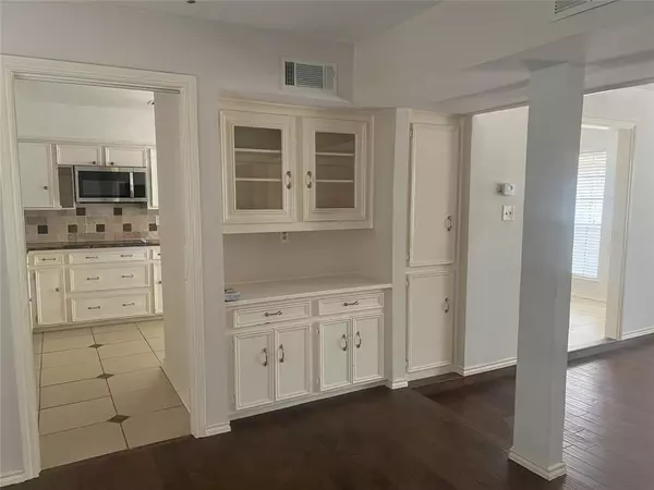 Garland, TX 75043,3813 Whiterock Trail