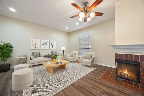 Garland, TX 75043,4422 Point Boulevard #110