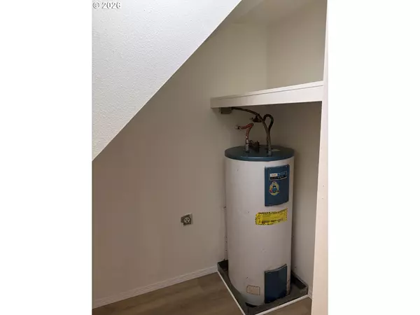 Gresham, OR 97080,732 SE RENE AVE