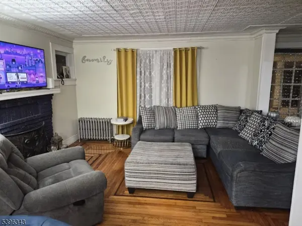 North Plainfield Boro, NJ 07062,95 Farragut Rd