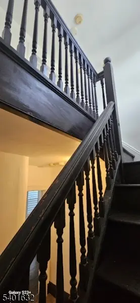 Newark City, NJ 07107,212 3Rd St