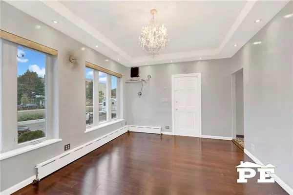 Brooklyn, NY 11234,3222 Kings HWY