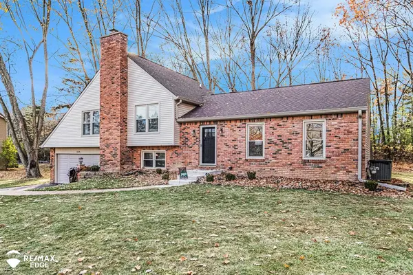 Grand Blanc, MI 48439,9326 Green Tree DR