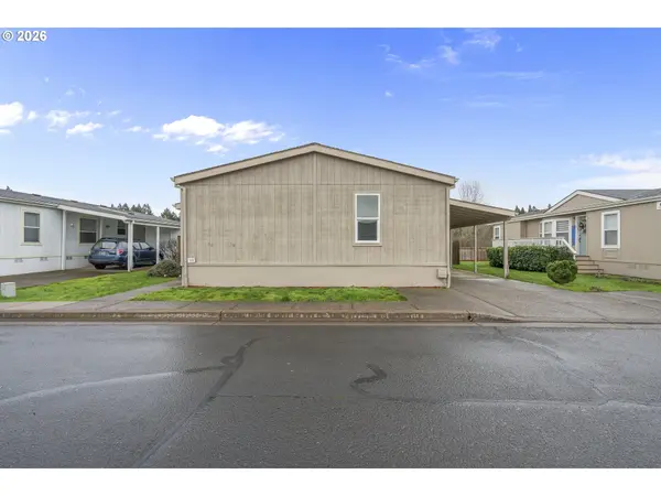 Newberg, OR 97132,1000 S MCKERN CT #10