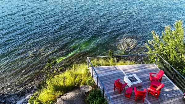 North Saanich, BC V8L 5L3,848 Lands End Rd