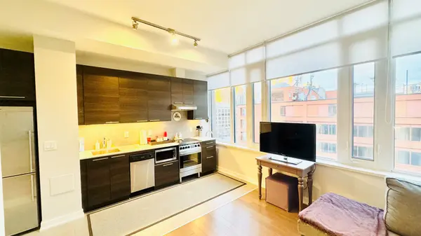 Toronto C08, ON M5E 0A3,3 Market ST #510