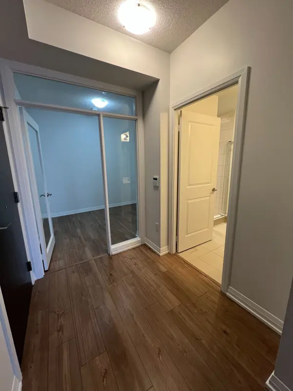 Toronto C15, ON M2J 0A8,50 Ann O'Reilly RD #1401