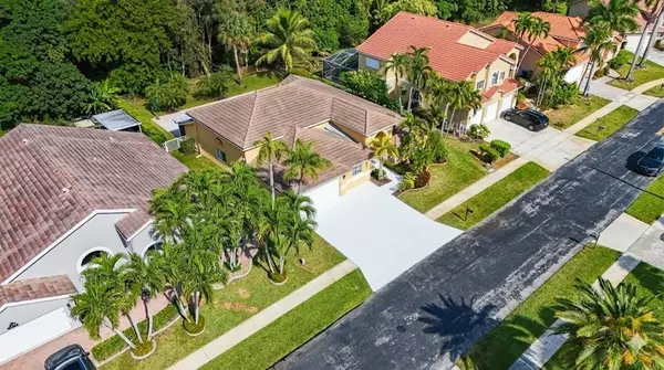 Pembroke Pines, FL 33029,19775 NW 10th St