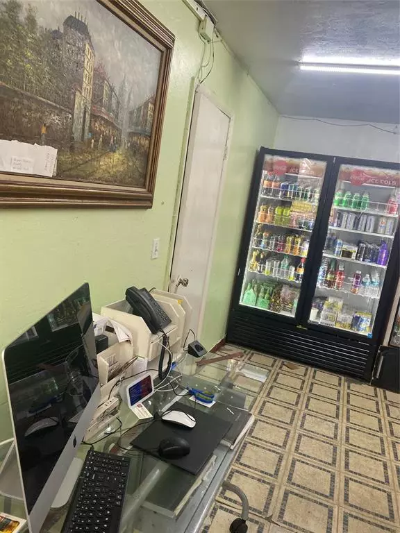 Ocala, FL 34475,2331 NW 10th