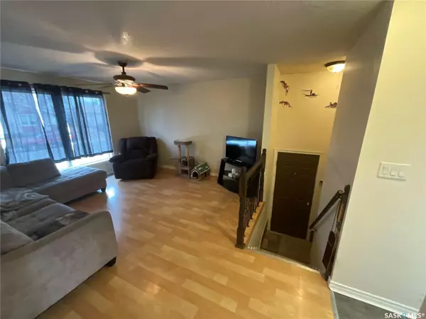 Regina, SK S4R 7X7,62 Andrews CRESCENT