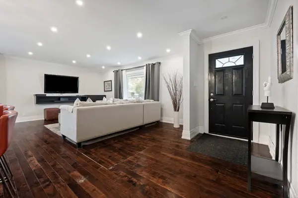 Brampton, ON L6X 1Y9,37 Mclaughlin RD N