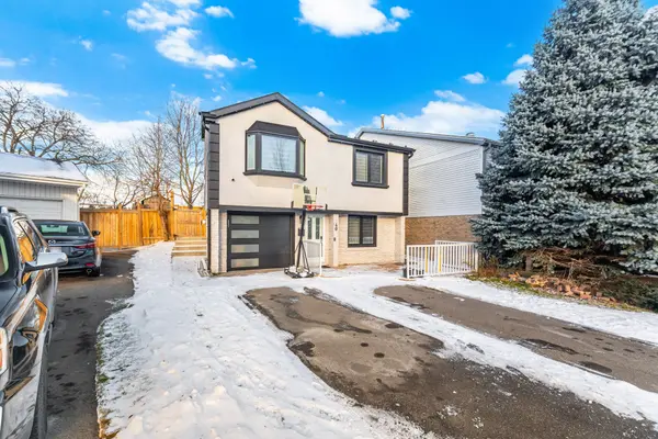 40 MONTEREY AVE, Brampton, ON L6Z 1B5