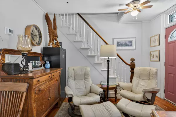 Selwyn, ON K9J 6X2,1132 Tara RD