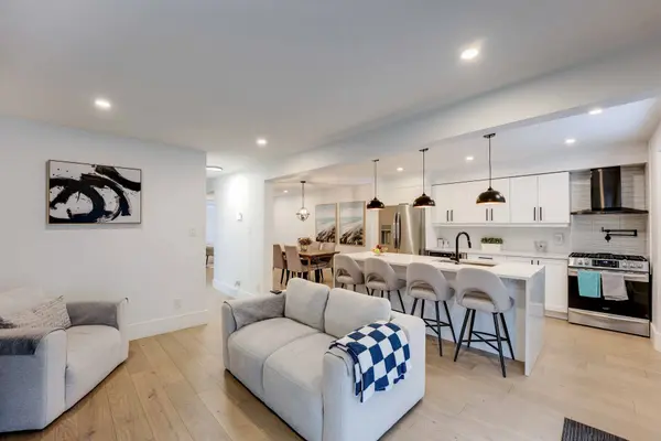 Guelph, ON N1H 8A1,77 Imperial RD N