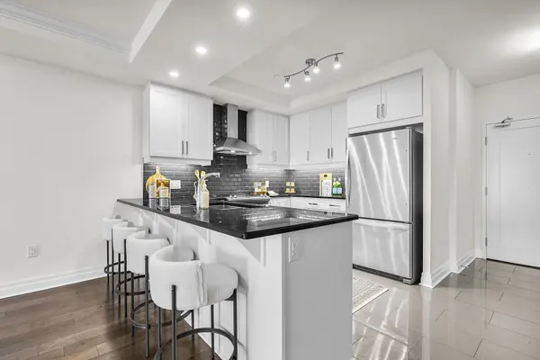 London East, ON N6A 2S6,505 Talbot ST #2202