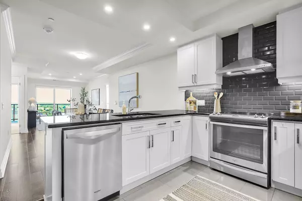 London East, ON N6A 2S6,505 Talbot ST #2202