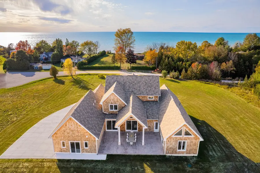 73952 Durand ST, Bluewater, ON N0M 2T0