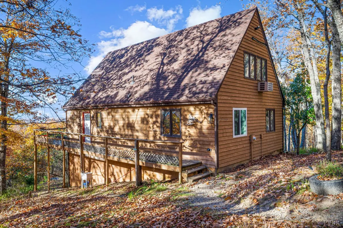 Lynchburg, VA 24504,819 Cresthill RD