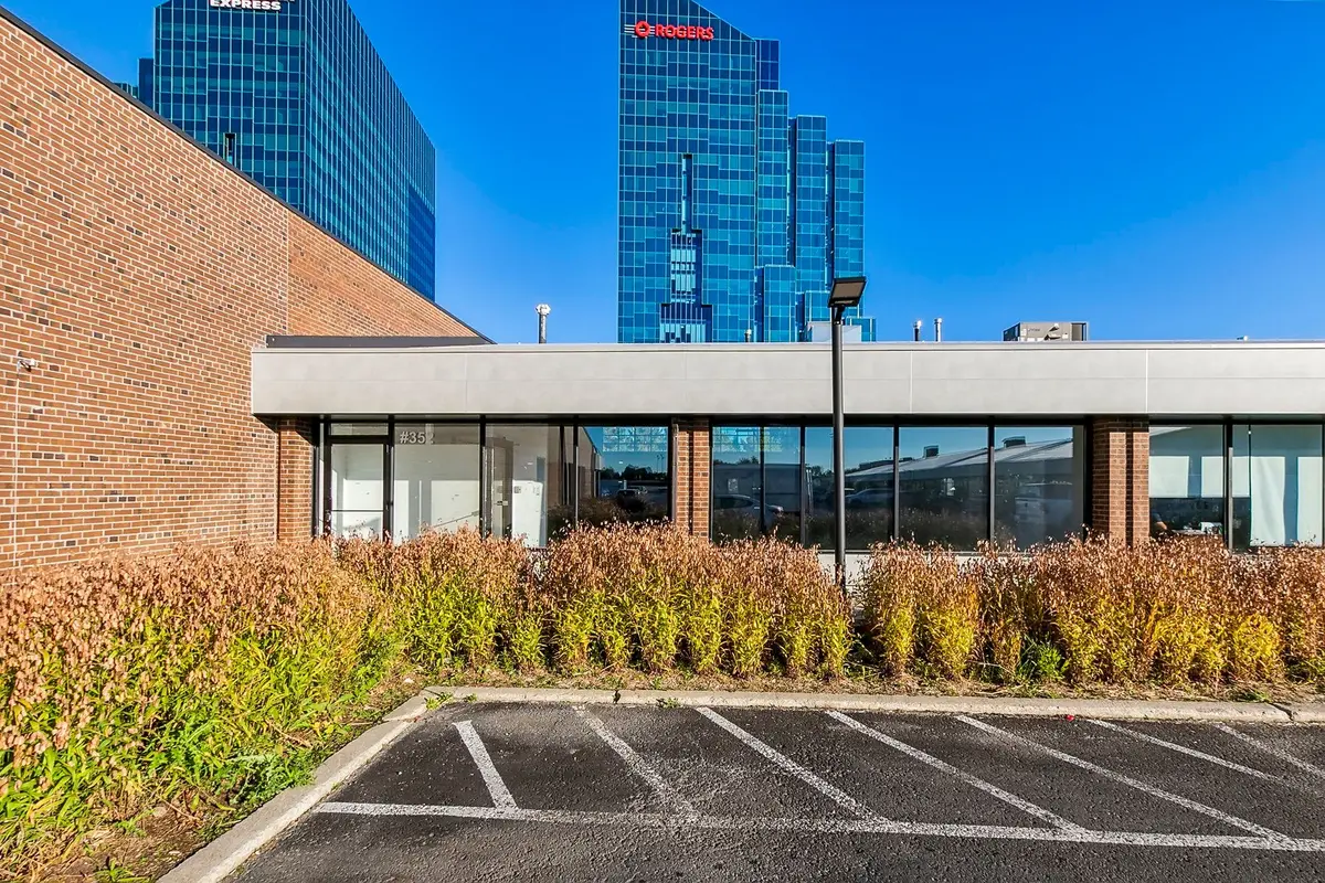 Toronto C15, ON M2J 1P3,280-422 Consumers RD #19