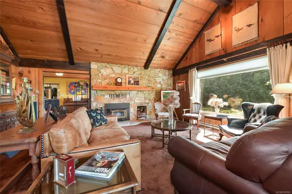 Central Saanich, BC V8M 1T1,1695 Cultra Ave