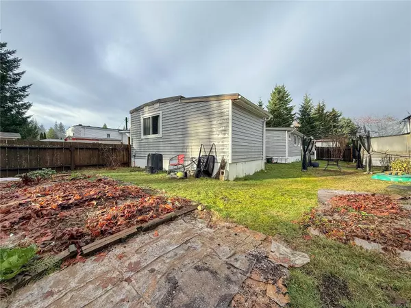 Campbell River, BC V9W 4H4,2700 Woodburn Rd #41