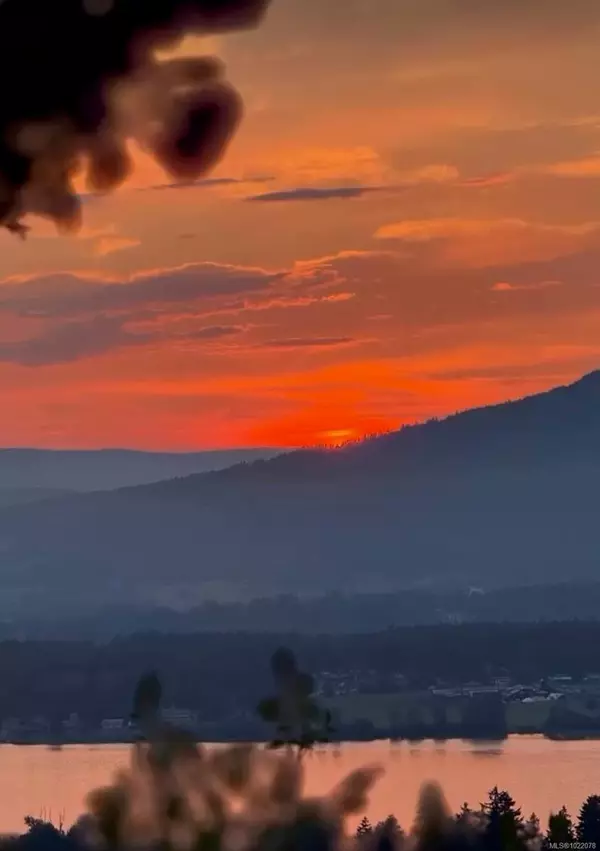 Duncan, BC V9L 0H5,6273 Seablush Cres