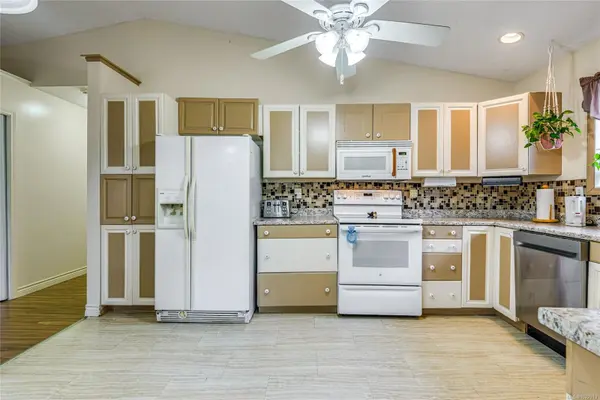 Black Creek, BC V9J 1A2,8955 McLarey Ave