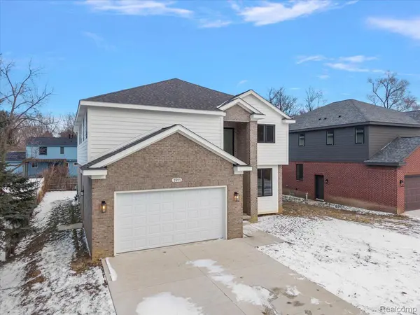 Rochester Hills, MI 48309,2911 Walsh DR