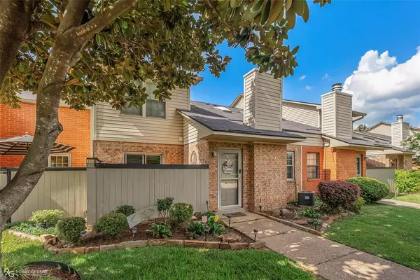 Bossier City, LA 71111,3636 Greenacres Place Drive #113