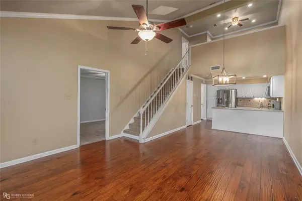 Bossier City, LA 71111,3636 Greenacres Place Drive #113