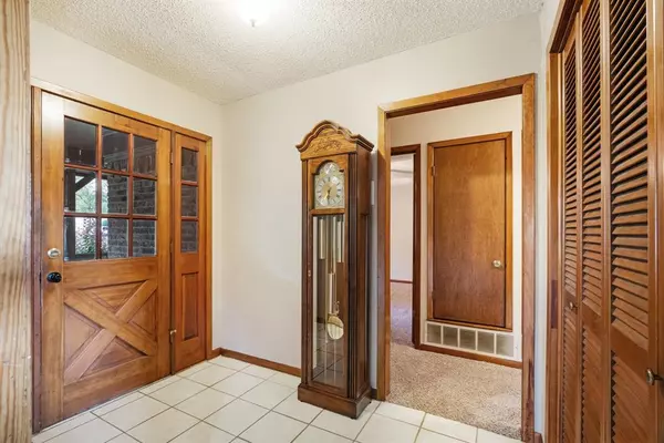 Paris, TX 75460,225 34th Street SE