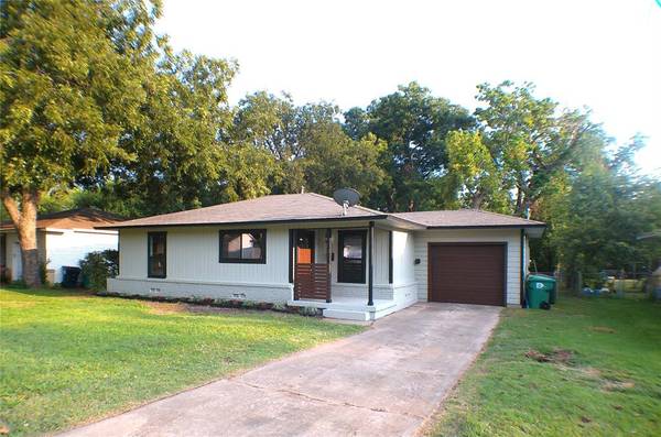 913 Cordell Street,  Denton,  TX 76201