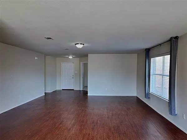 Fort Worth, TX 76134,201 Dakota Ridge Drive