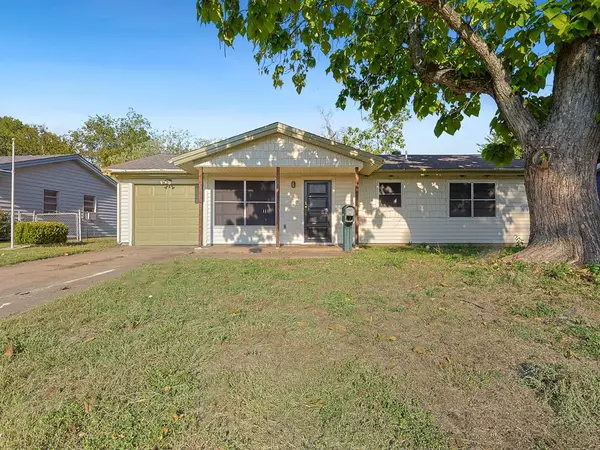 Euless, TX 76039,804 Milam Drive