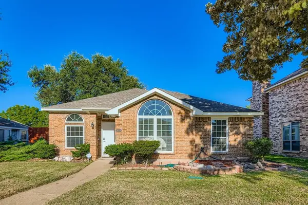 1619 Brenwood Drive,  Mesquite,  TX 75181