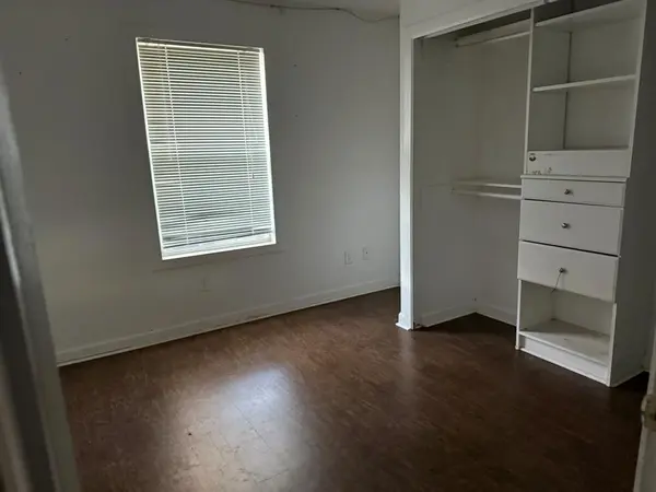 Kennedale, TX 76060,413 W Kennedale Parkway