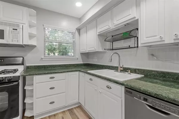 Irving, TX 75061,2015 Salem Street