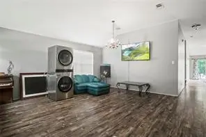 Cedar Hill, TX 75104,412 N Waterford Oaks Drive